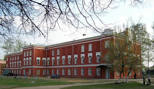 Дергаевская школа №23: адрес, телефон, приём (2026)